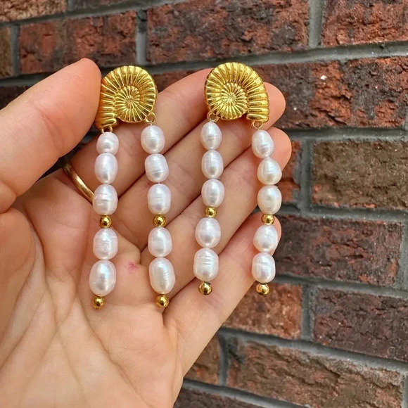 Freshwater Pearl 18K Gold Stainless Steel Waterproof Tassel Shell Earrings - Picture 9 of 15